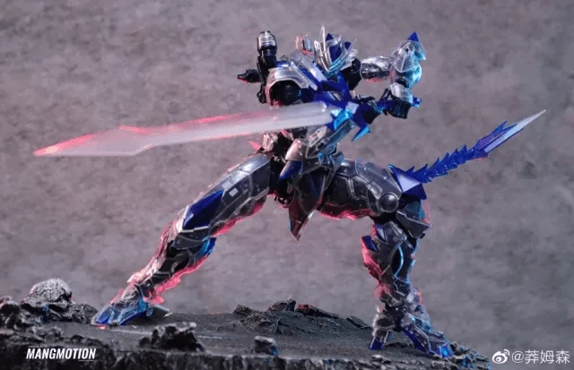 Frosty Cat Clear Limited Ver 1/20 Scale Model Kit - Image 4